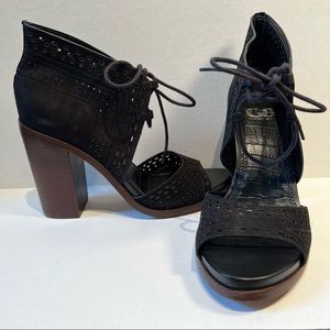 GIANNI BINI Gypsie Daze lace up heels size 9M